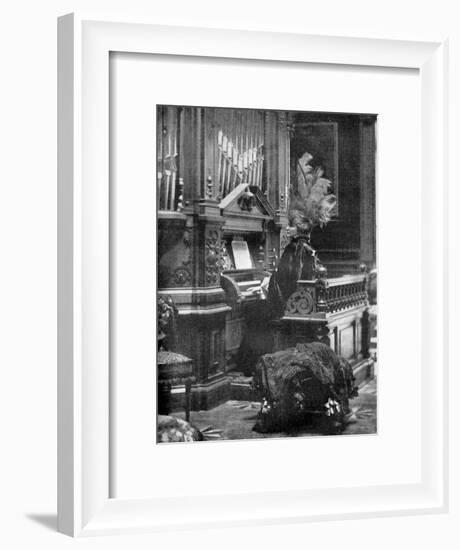 The Queen of Romania Playing the Organ, 1904-null-Framed Giclee Print