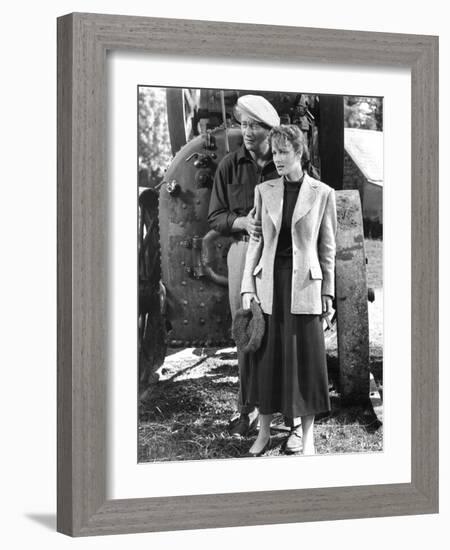 The Quiet Man, John Wayne, Maureen O'Hara, 1952-null-Framed Photo