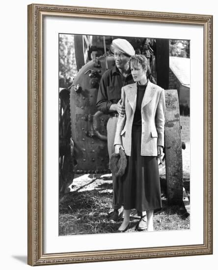 The Quiet Man, John Wayne, Maureen O'Hara, 1952-null-Framed Photo