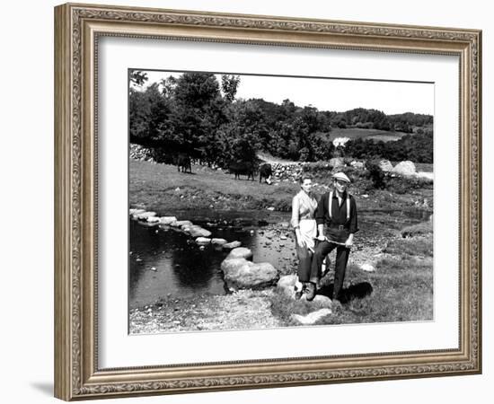 The Quiet Man, Maureen O'Hara, John Wayne, 1952-null-Framed Premium Photographic Print