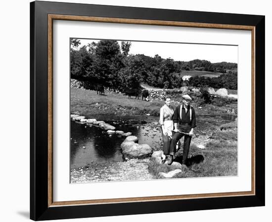 The Quiet Man, Maureen O'Hara, John Wayne, 1952-null-Framed Premium Photographic Print