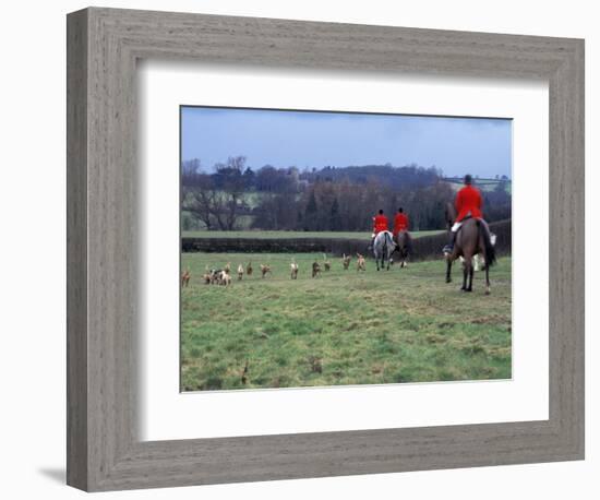 The Quorn Fox Hunt, Leicestershire, England-Alan Klehr-Framed Photographic Print