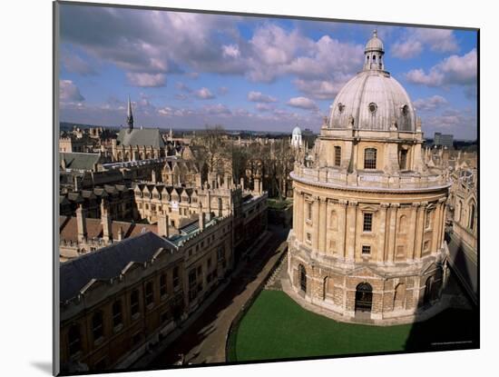 The Radcliffe Camera, Oxford, Oxfordshire, England, United Kingdom-Duncan Maxwell-Mounted Photographic Print