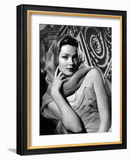 The Razor's Edge, Gene Tierney, 1946-null-Framed Photo