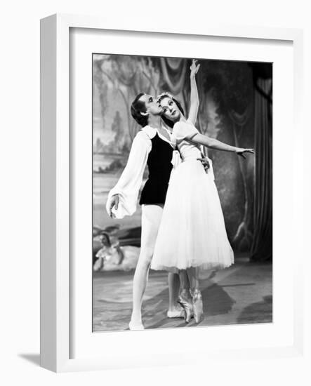 The Red Shoes, from Left: Robert Helpmann, Moira Shearer, 1948-null-Framed Photo