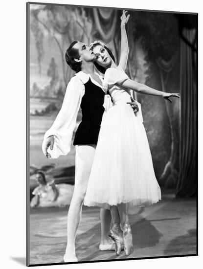 The Red Shoes, from Left: Robert Helpmann, Moira Shearer, 1948-null-Mounted Photo