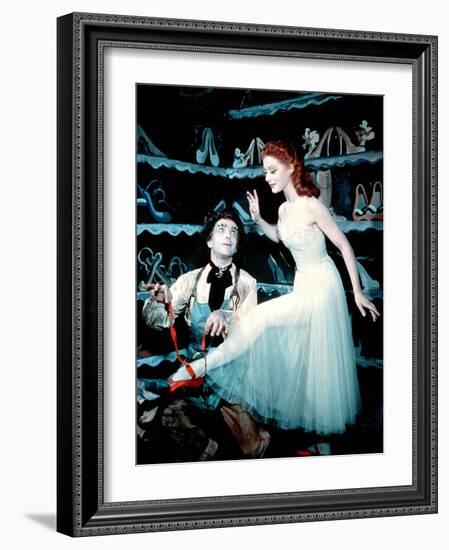 The Red Shoes, Leonide Massine, Moira Shearer, 1948-null-Framed Photo