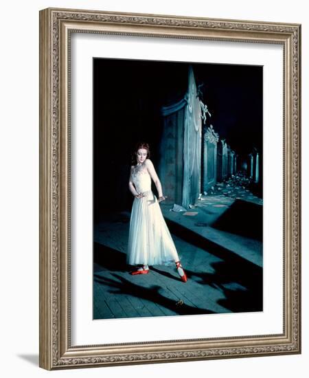 The Red Shoes, Moira Shearer, 1948-null-Framed Photo