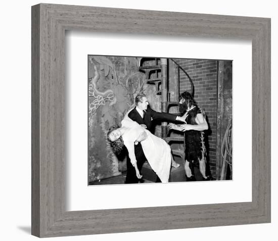 The Return of the Vampire-null-Framed Photo