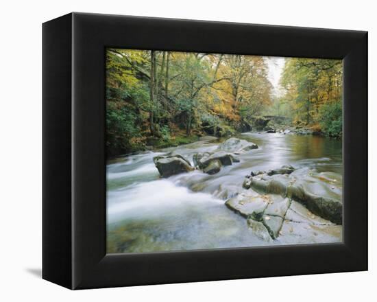 The River Esk, Eskdale, Lake District National Park, Cumbria, England, UK-Roy Rainford-Framed Premier Image Canvas