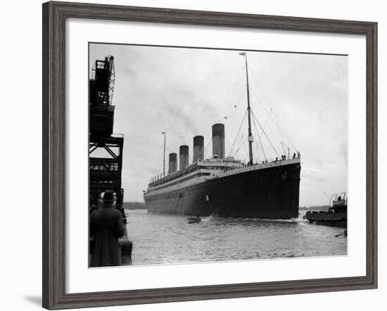 The RMS Olympic Sister Ship to the Titanic Arriving at Southampton Docks, 1925-null-Framed Photographic Print