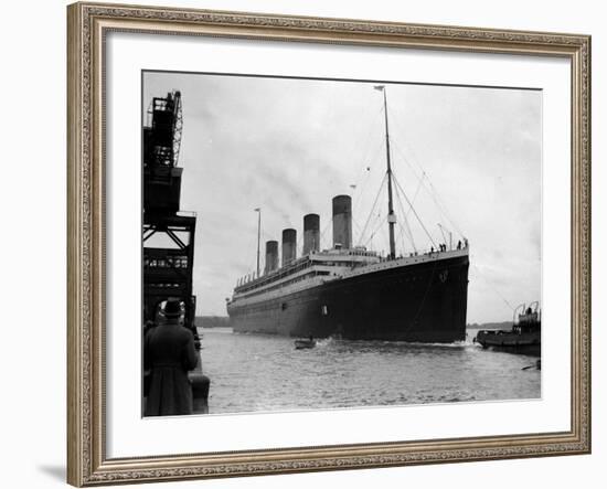 The RMS Olympic Sister Ship to the Titanic Arriving at Southampton Docks, 1925-null-Framed Photographic Print