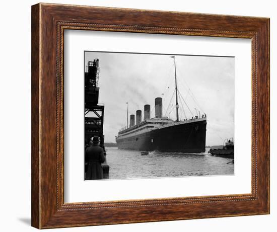 The RMS Olympic Sister Ship to the Titanic Arriving at Southampton Docks, 1925-null-Framed Photographic Print