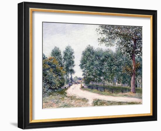 The Road of Saint-Mammes - In the morning (Le Chemin de Saint-Mammes - Le matin). 1890-Alfred Sisley-Framed Giclee Print