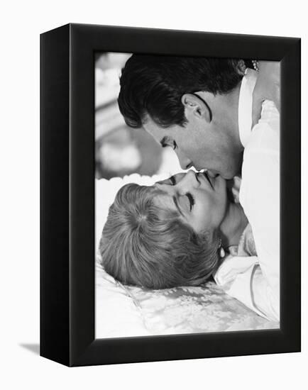 The Roman Spring of Mrs. Stone, 1961-null-Framed Premier Image Canvas