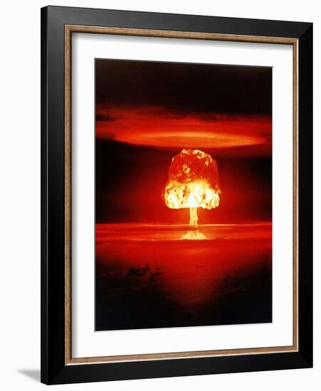 The Romero Shot, Was a Hydrogen Bomb That Yielded 11 Megatons of Energy-null-Framed Photo