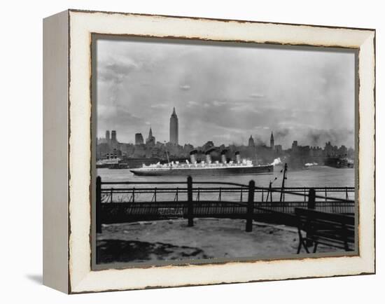 The S.S. Mauretania and New York City Skyline-null-Framed Premier Image Canvas