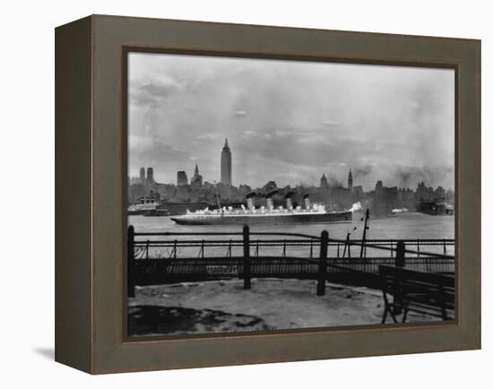 The S.S. Mauretania and New York City Skyline-null-Framed Premier Image Canvas