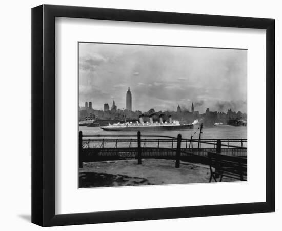 The S.S. Mauretania and New York City Skyline-null-Framed Photographic Print