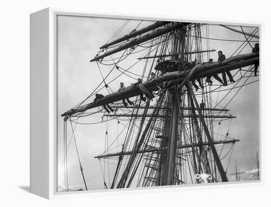 The Sailing Ship the Terra Nova-null-Framed Premier Image Canvas