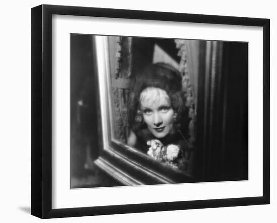 The Scarlet Empress, Marlene Dietrich As Catherine The Great, 1934-null-Framed Photo