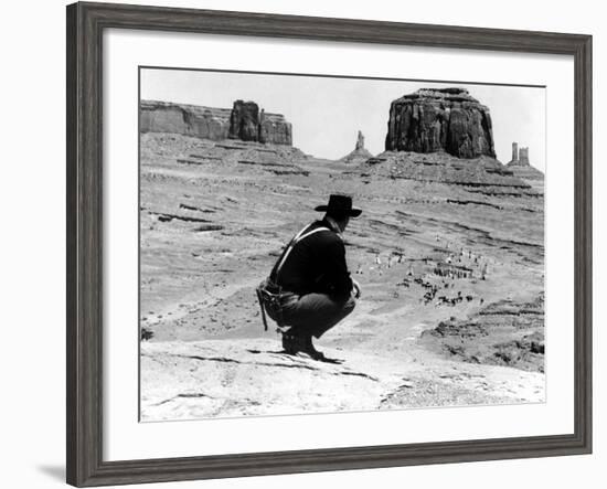 The Searchers, John Wayne, 1956-null-Framed Photo