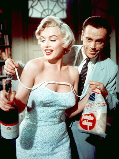 The Seven Year Itch By Billy Wilder With Marilyn Monroe And Tom Ewell 1955 Photo Art Com