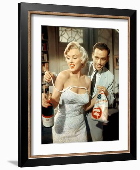 The Seven Year Itch, Marilyn Monroe, Tom Ewell, 1955-null-Framed Photo