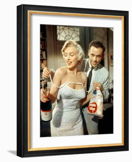 The Seven Year Itch, Marilyn Monroe, Tom Ewell, 1955-null-Framed Photo