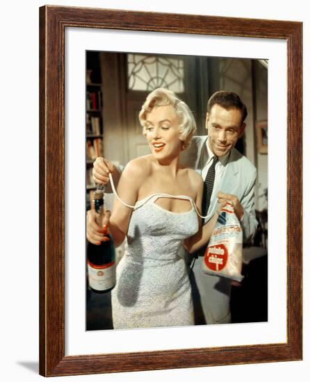 The Seven Year Itch, Marilyn Monroe, Tom Ewell, 1955-null-Framed Photo