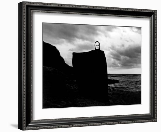 The Seventh Seal, Bengt Ekerot, 1957-null-Framed Photo