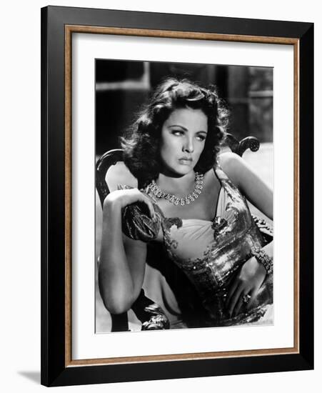 The Shanghai Gesture by Josef von Sternberg with Gene Tierney, 1941 (b/w photo)-null-Framed Photo