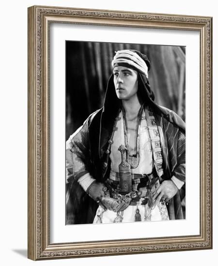 The Sheik, Rudolph Valentino, 1921-null-Framed Photo