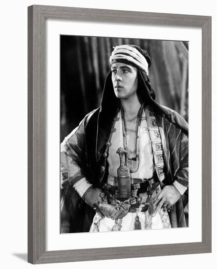 The Sheik, Rudolph Valentino, 1921-null-Framed Photo