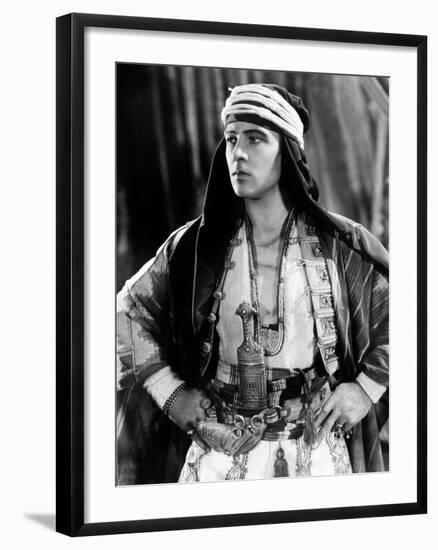 The Sheik, Rudolph Valentino, 1921-null-Framed Photo