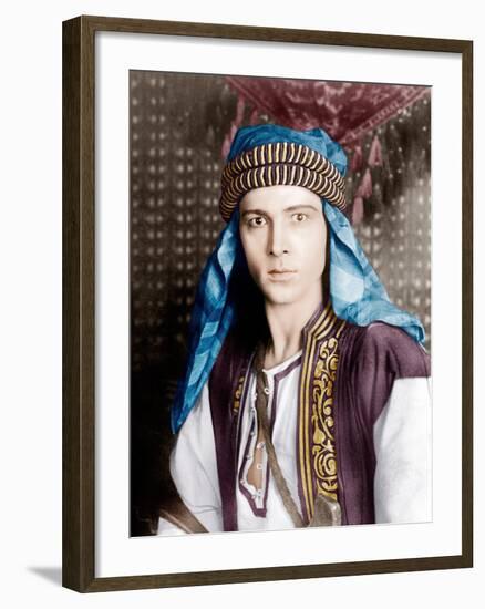 THE SHEIK, Rudolph Valentino, 1921-null-Framed Photo