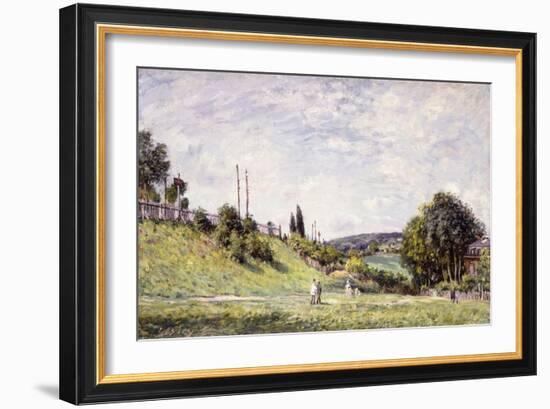 The Slope by the Railway in Sevres, 1879-Alfred Sisley-Framed Giclee Print