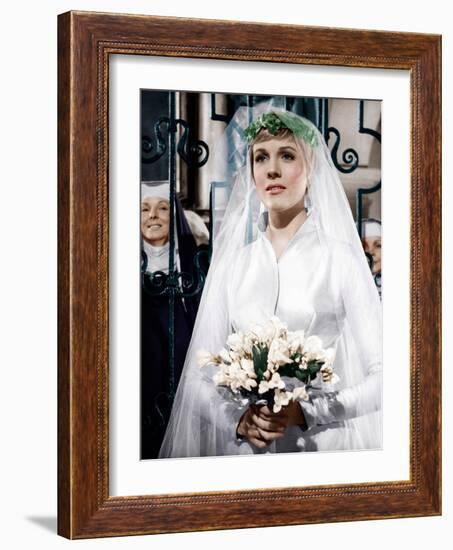 THE SOUND OF MUSIC, from back left: Anna Lee, Julie Andrews, 1965.-null-Framed Photo