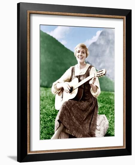 THE SOUND OF MUSIC, Julie Andrews, 1965.-null-Framed Photo