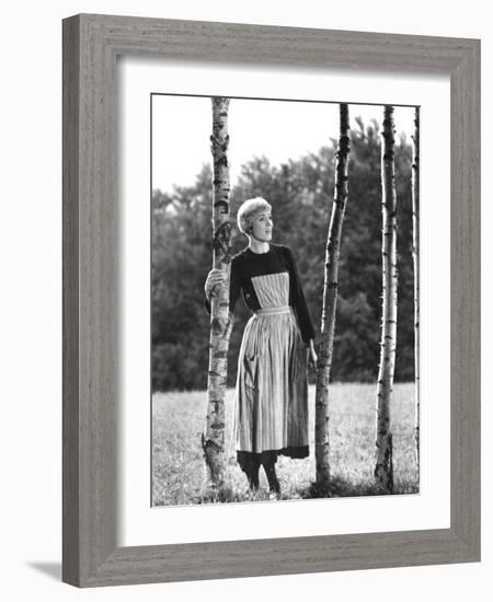 The Sound of Music, Julie Andrews, 1965-null-Framed Premium Photographic Print