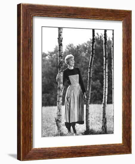 The Sound of Music, Julie Andrews, 1965-null-Framed Premium Photographic Print