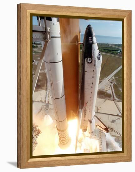 The Space Shuttle Columbia-null-Framed Premier Image Canvas