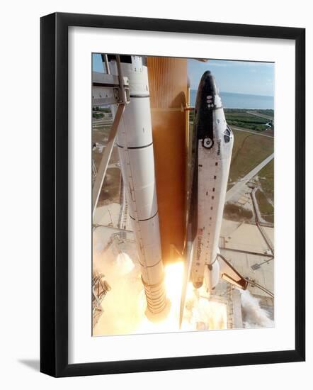 The Space Shuttle Columbia-null-Framed Photographic Print