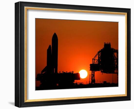 The Space Shuttle Discovery Nears the End of a Six Hour Journey from the Vehicle Assembly Building-null-Framed Photographic Print