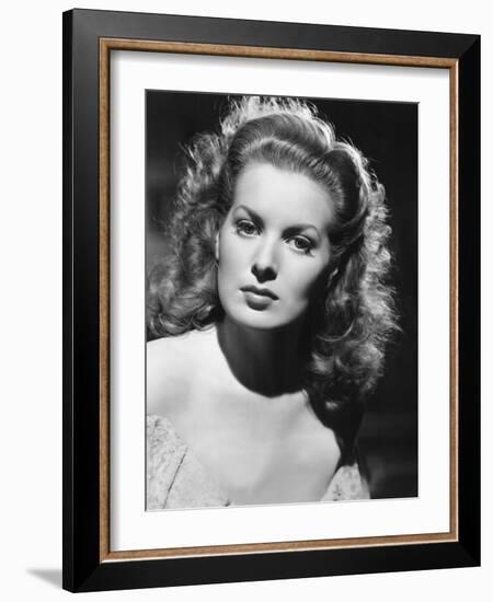 The Spanish Main, Maureen O'Hara, 1945-null-Framed Photo