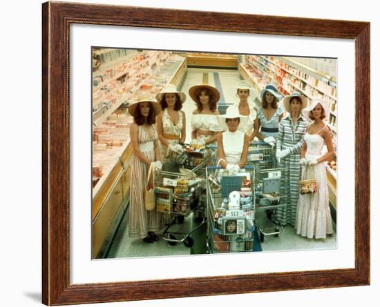 The Stepford Wives, 1975-null-Framed Photo