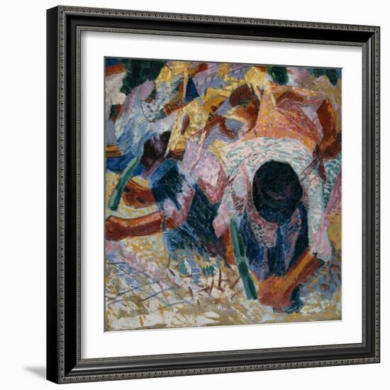 The Street Pavers, 1914-Umberto Boccioni-Framed Giclee Print