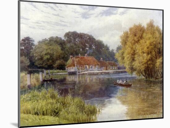 The Swan Inn, Pangbourne-Alfred Robert Quinton-Mounted Giclee Print