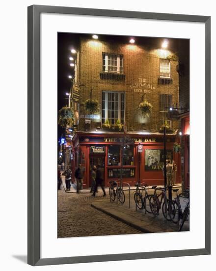 The Temple Bar Pub, Temple Bar, Dublin, County Dublin, Republic of Ireland (Eire)-Sergio Pitamitz-Framed Photographic Print