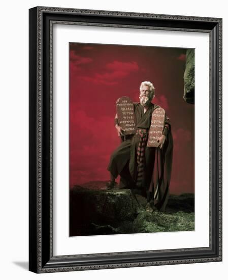 The Ten Commandments 1956 Directed by Cecil B. Demille Charlton Heston-null-Framed Photo